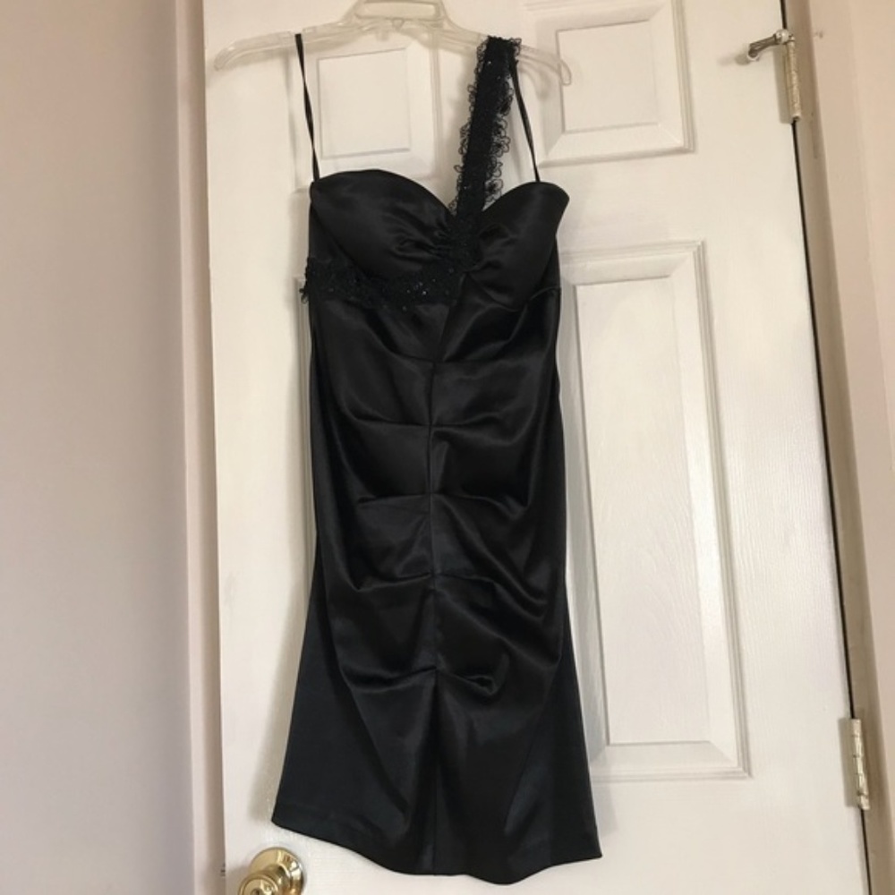 Jump Apparel Black One Shoulder Sequin Dress s 7/8